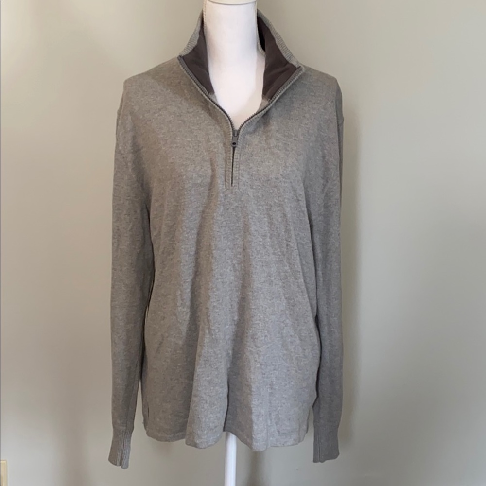 The North Face Men’s Quarter Zip Sweater